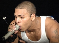 Клип Криса Брауна (Chris Brown) — New Flame