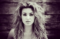 Клип Тори Келли (Tori Kelly) — Unbreakable Smile