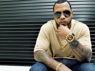 Клип Flo Rida — I Don’t Like It, I Love It