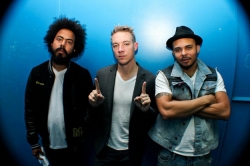 Клип Major Lazer - Too Original