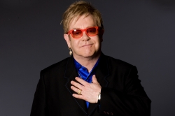 Клип Элтона Джона (Elton John) — Blue Wonderful