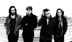 Клип The 1975 — The Sound