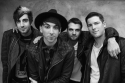 Клип группы All Time Low — Missing You
