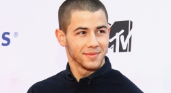 Клип Ника Джонаса (Nick Jonas) — Bacon
