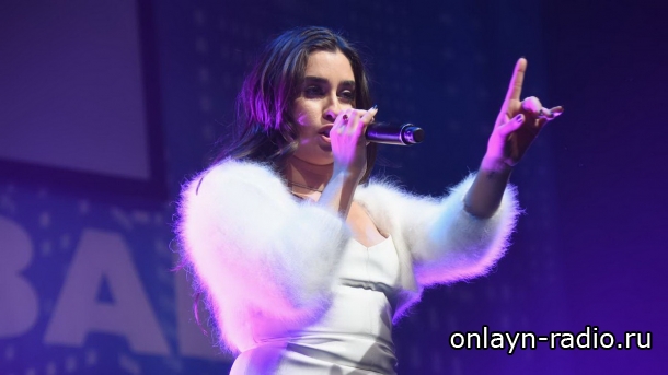 Певица Lauren Jauregui выпустила новый клип «Let me know»
